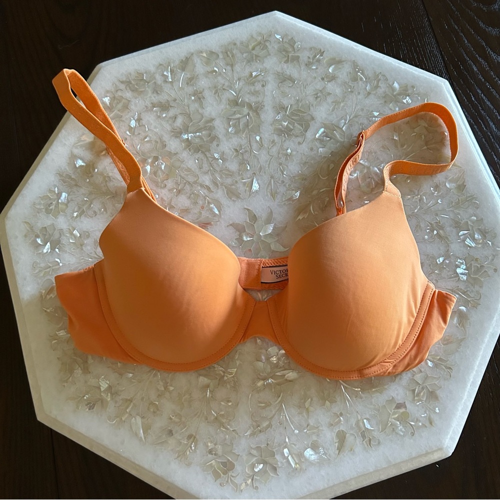 Victoria's Secret Vibrant Orange Bra